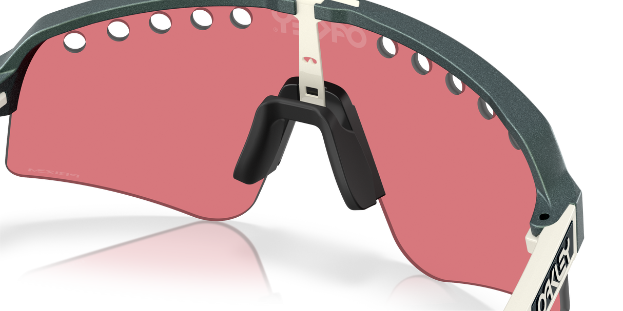 Occhiali Oakley Sutro Lite Sweep - Matte Silver/Blue Colorshift Prizm Trail Torch - N