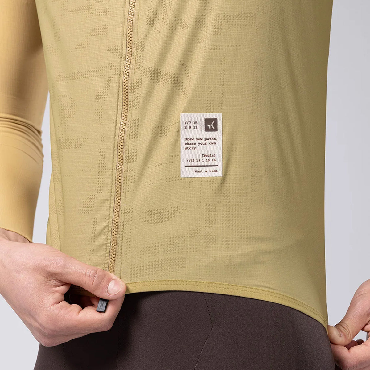 Chaleco Gobik Plus 2.0 Keemun - Beige
