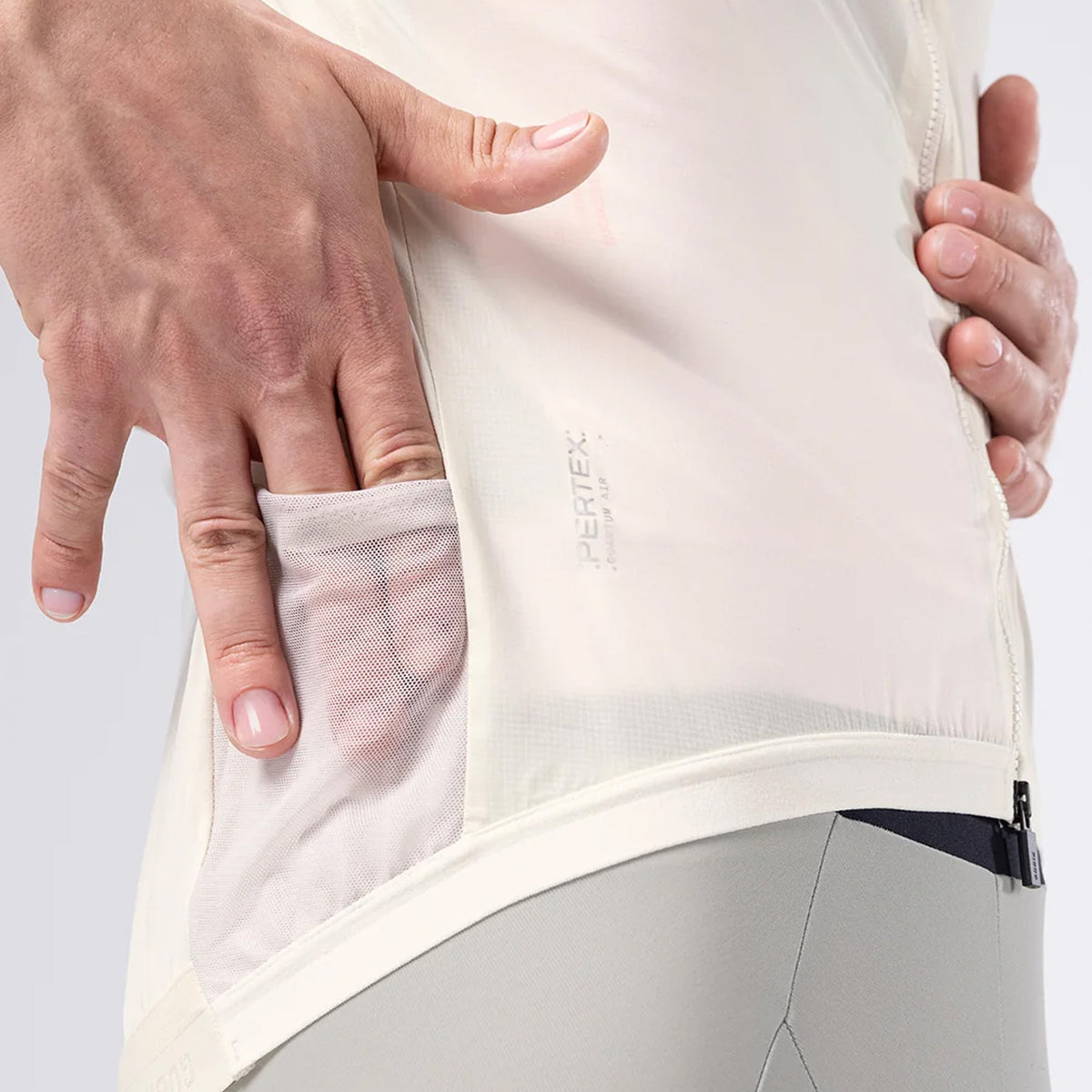 Gobik Vector 3.0 Crepe vest - Beige