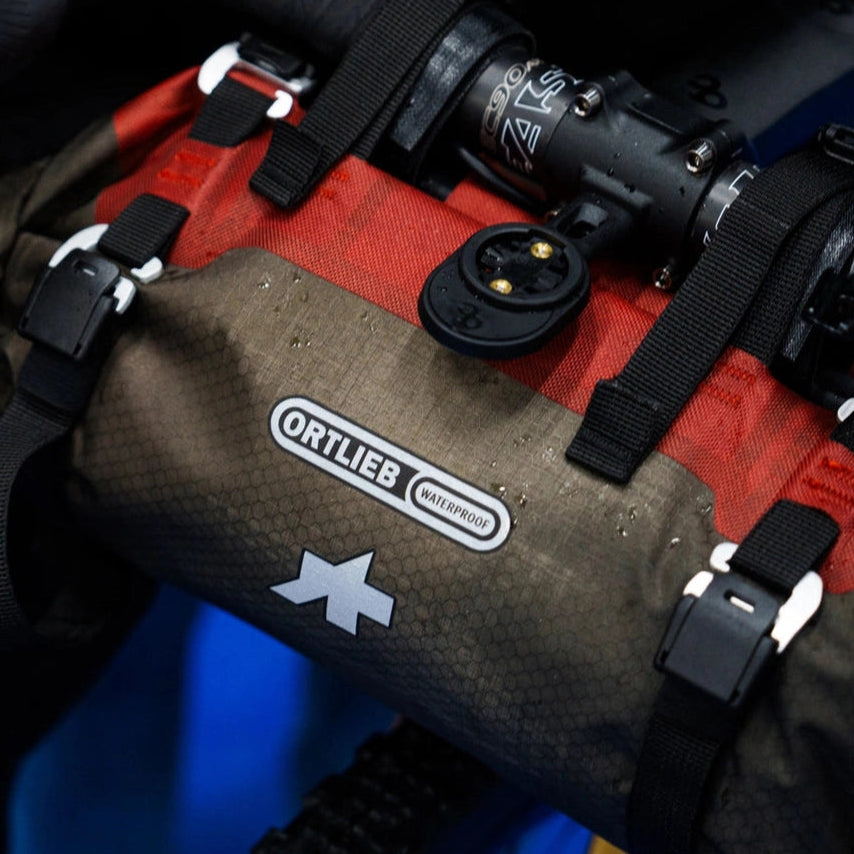 Borsa manubrio Assos x ORTLIEB 9L - Marrone - G