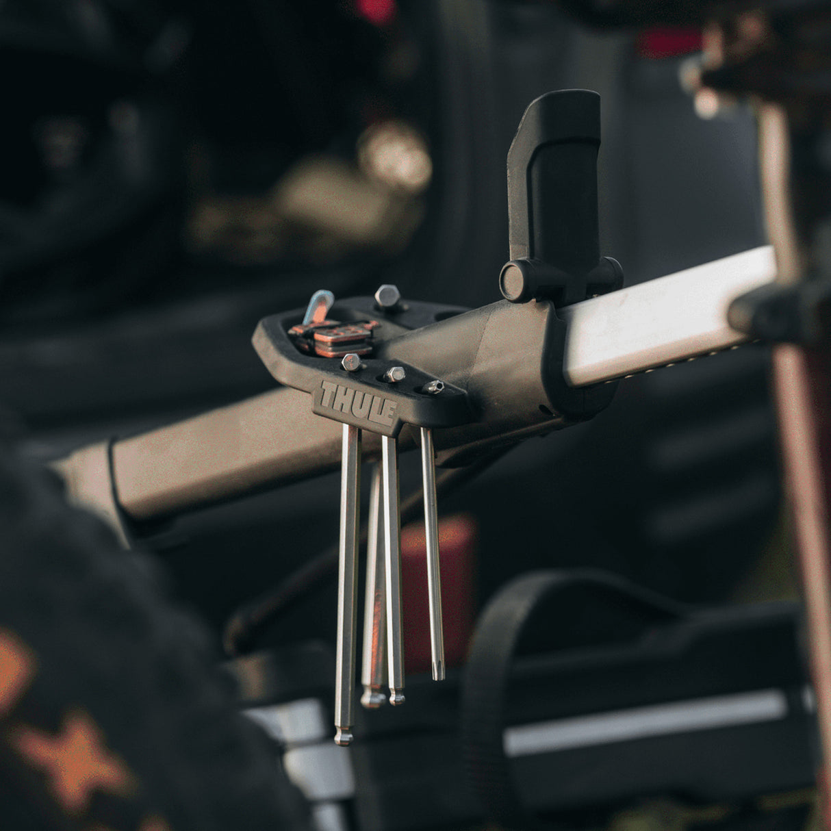 Supporto riparazione Thule - M