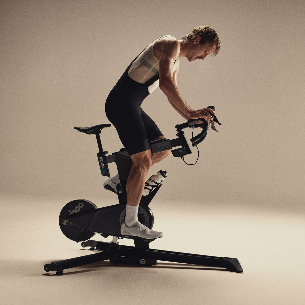 Bicicletta Wahoo Kickr Bike Pro Wahoo