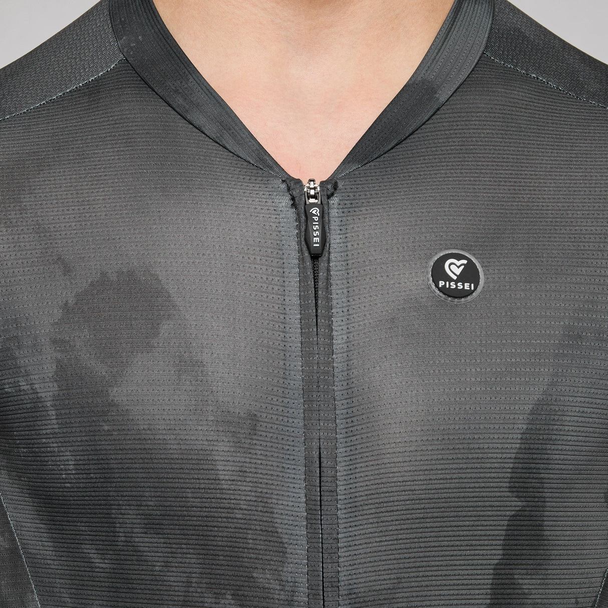 Pissei Magistrale UAE Body - Black