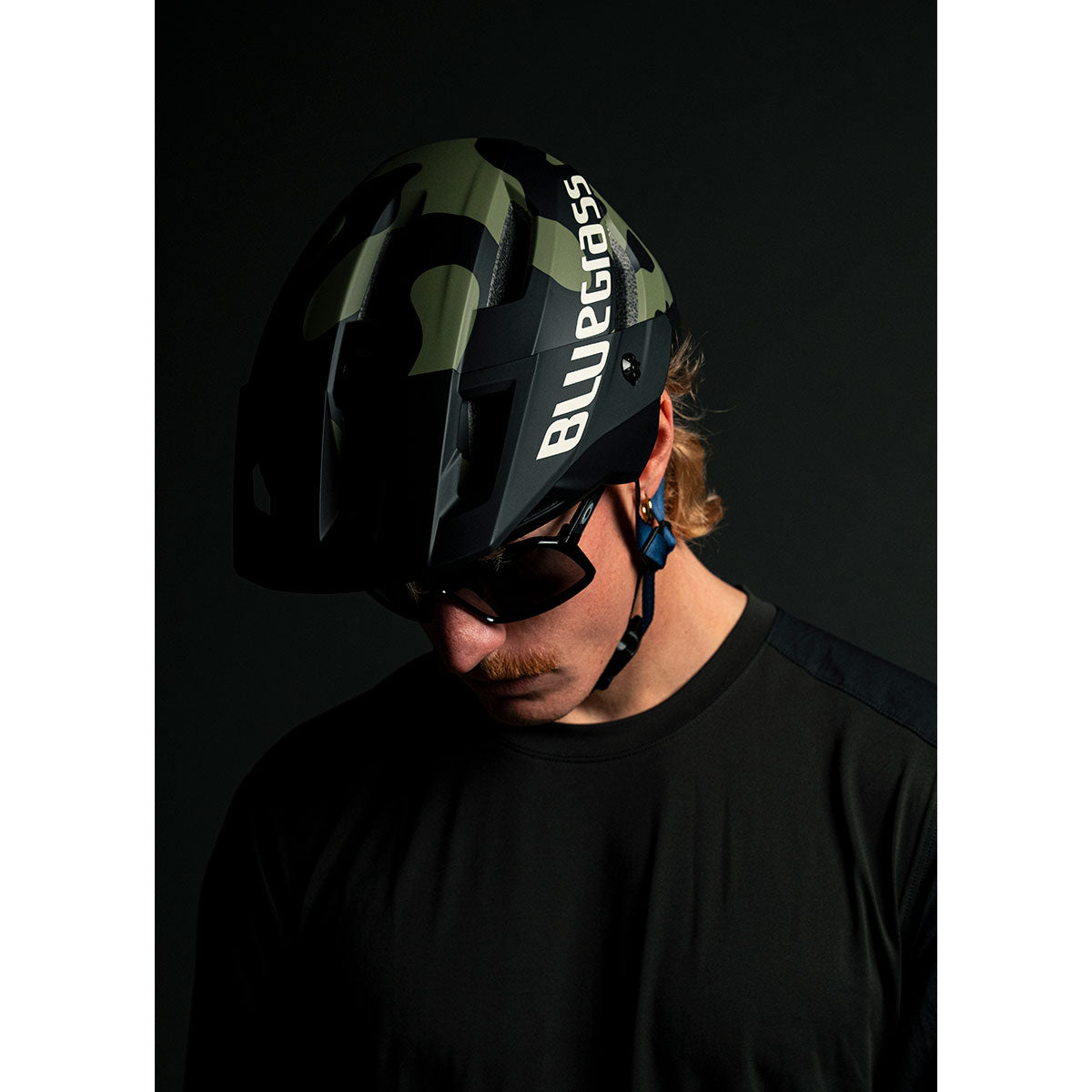 Casco Bluegrass Rogue Core Mips - Camo Limited Edition Bluegrass