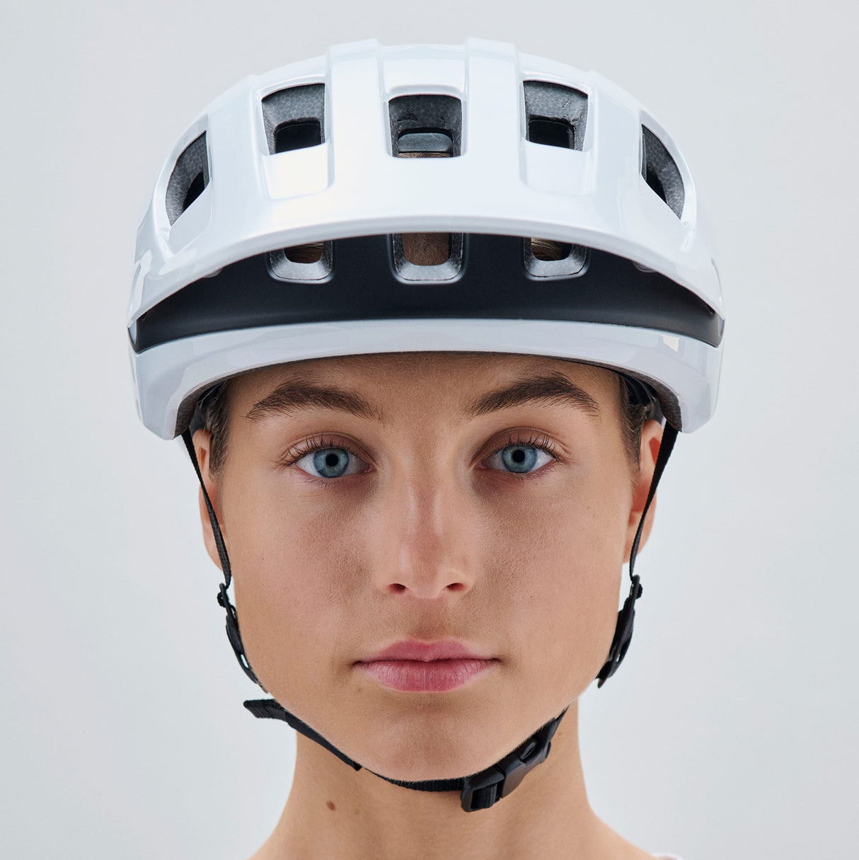 POC Cularis Pure Helmet - White black