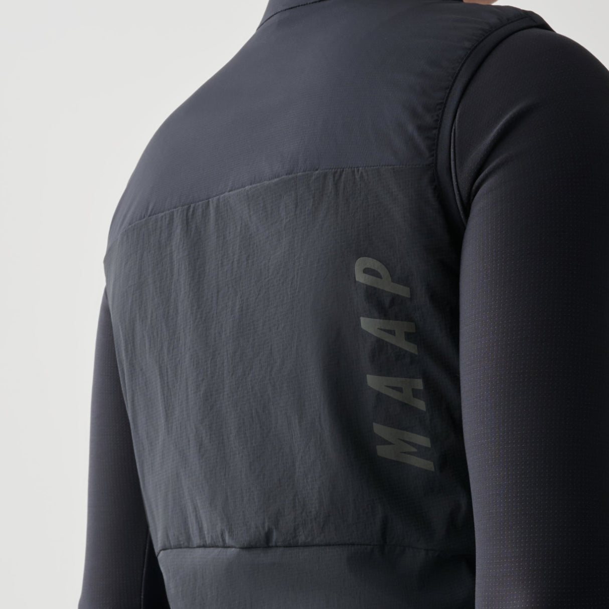 Gilet Maap Flow Insulated - Nero chiaro Maap