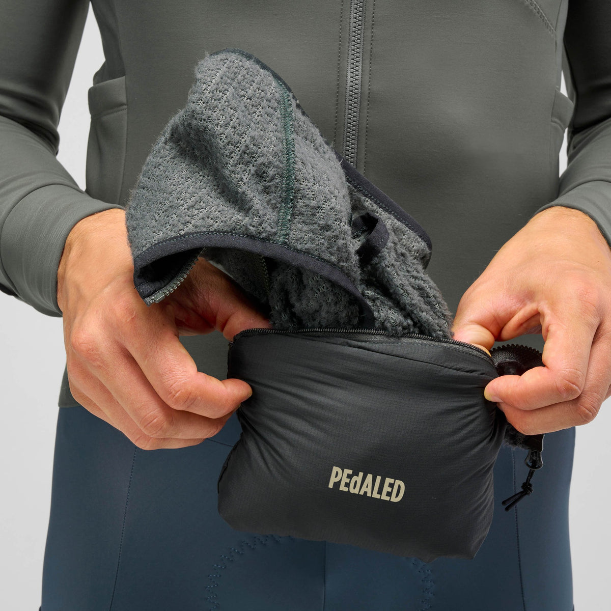Gilet Pedaled Odyssey Thermal Light Alpha - Verde foresta PEdALED