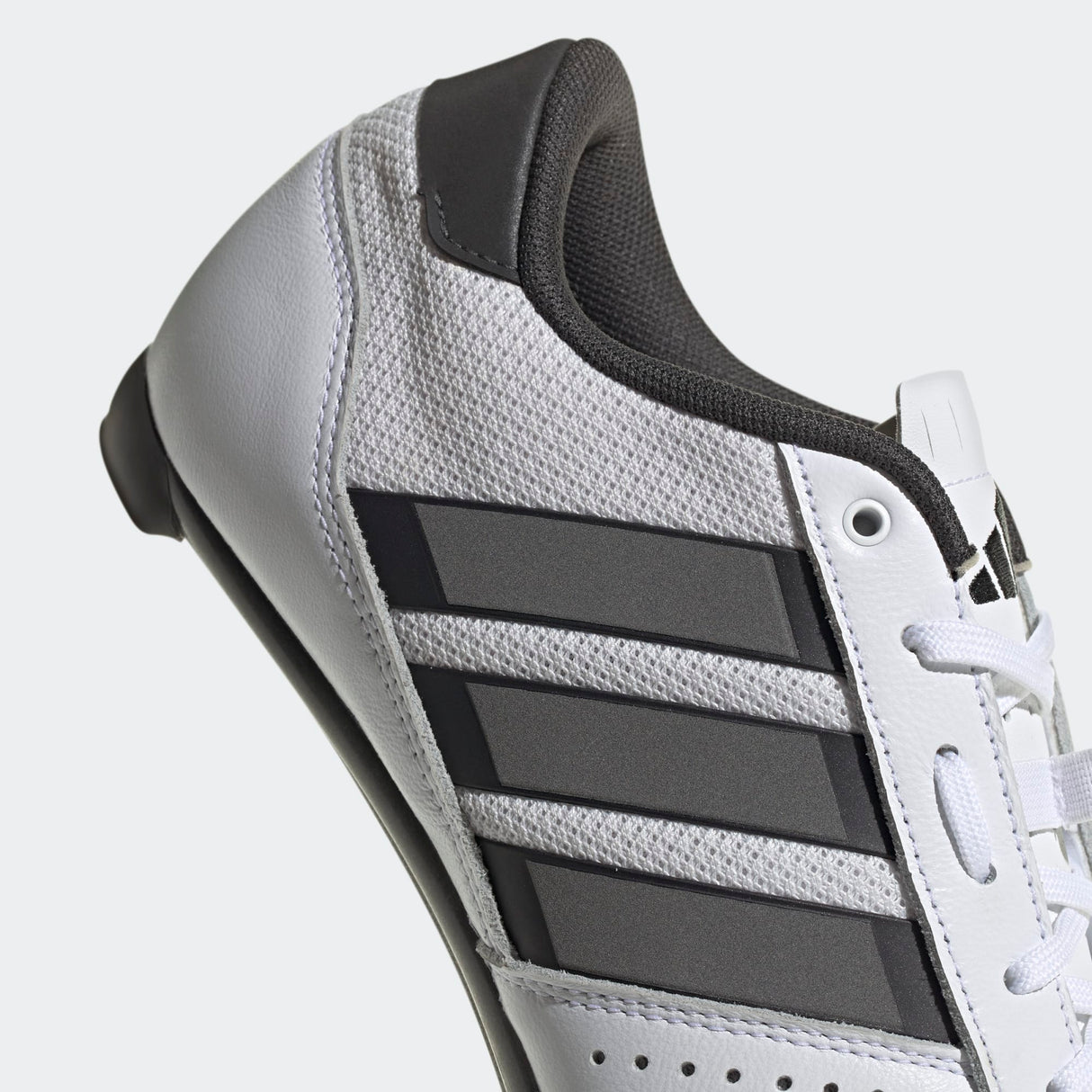 Scarpe Adidas Heritage Road - Bianco - I