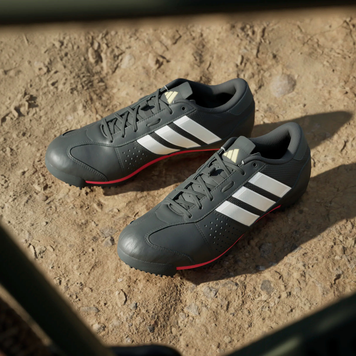 Scarpe Adidas Heritage Tour - Nero - P