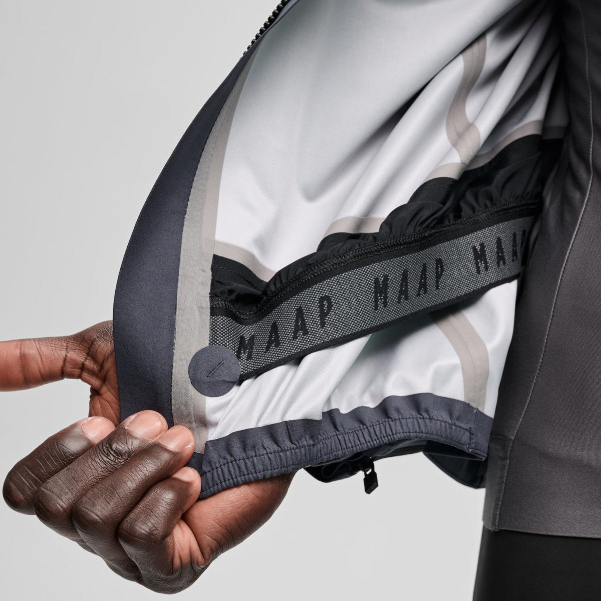 Chaqueta Maap Apex Downpour - Carbon blue