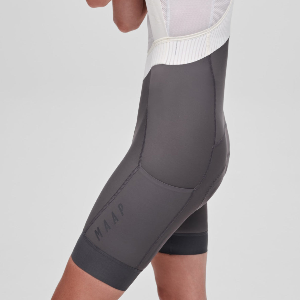 Maap Team Evo Cargo women bib shorts - Dark grey
