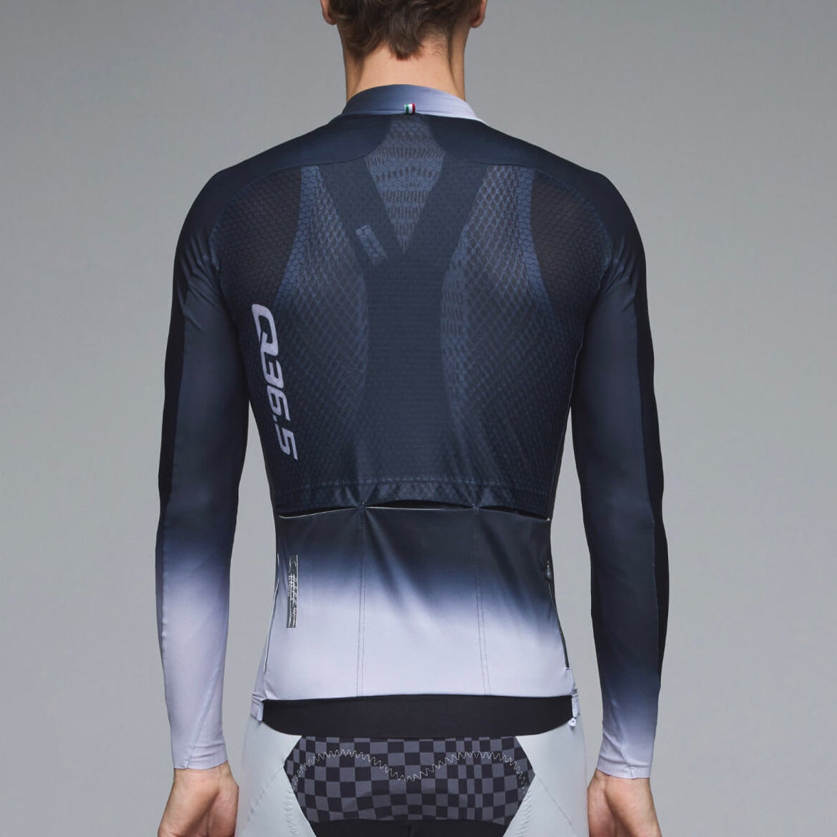 Q36.5 Gregarius Hybrid Light Collar Fade long sleeve jersey - Black