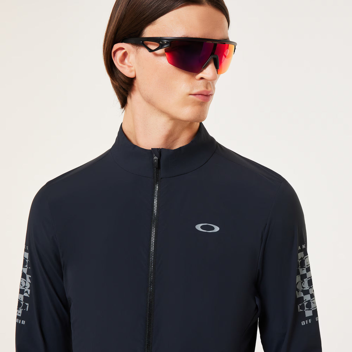 Cortavientos Oakley Off Grid 2.0 - Negro