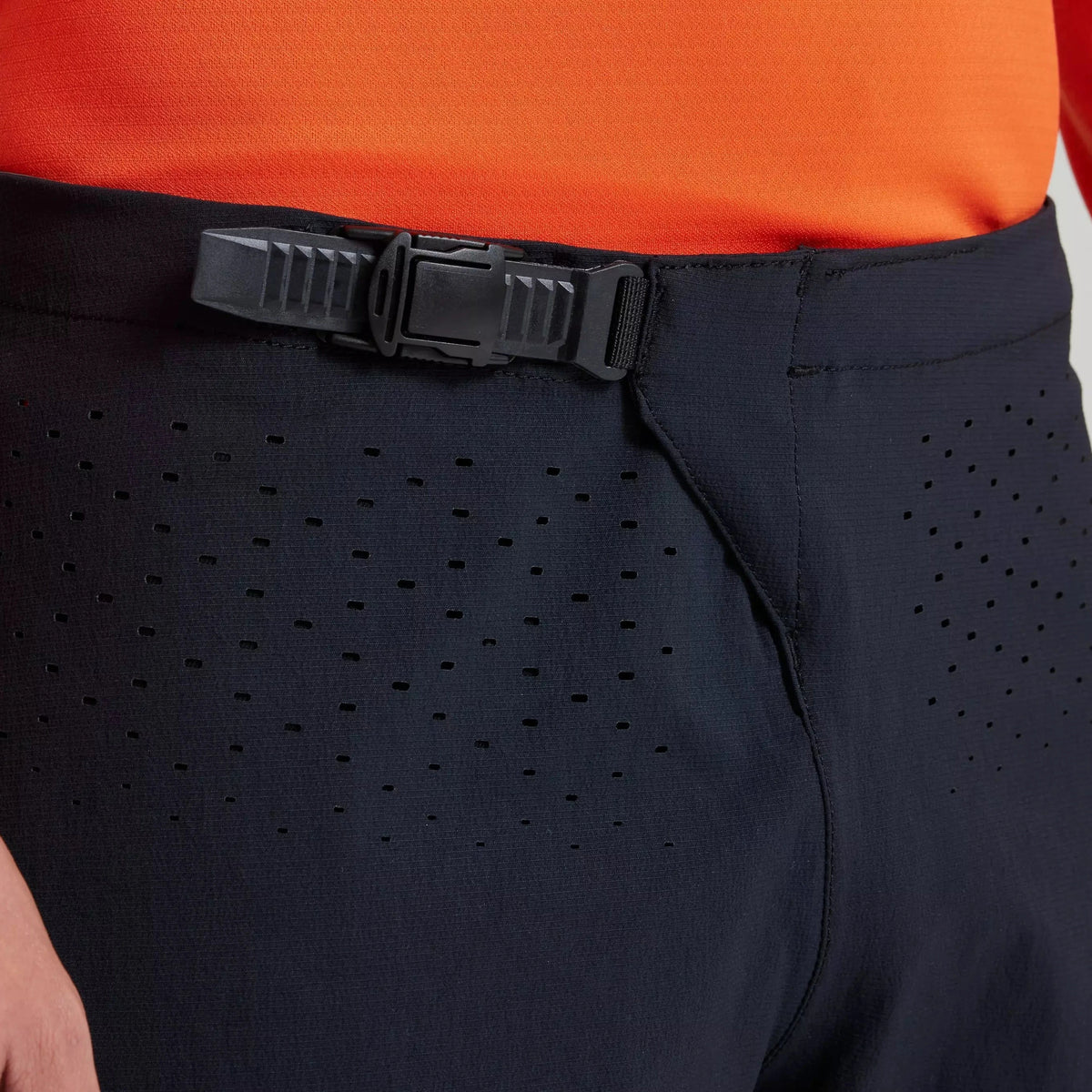 Gravity Shorts Specialized - Black