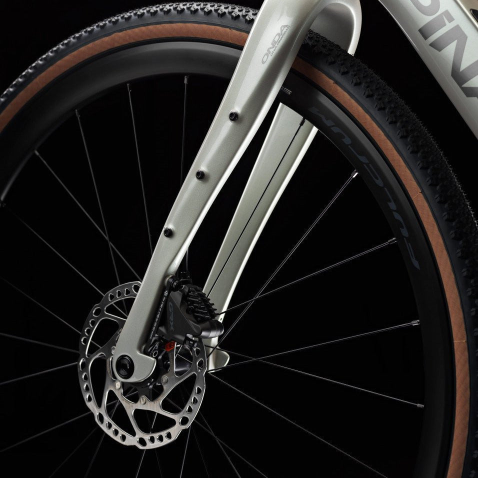 Pinarello Grevil F1 GRX610 Fulcrum Soniq - Grigio Pinarello