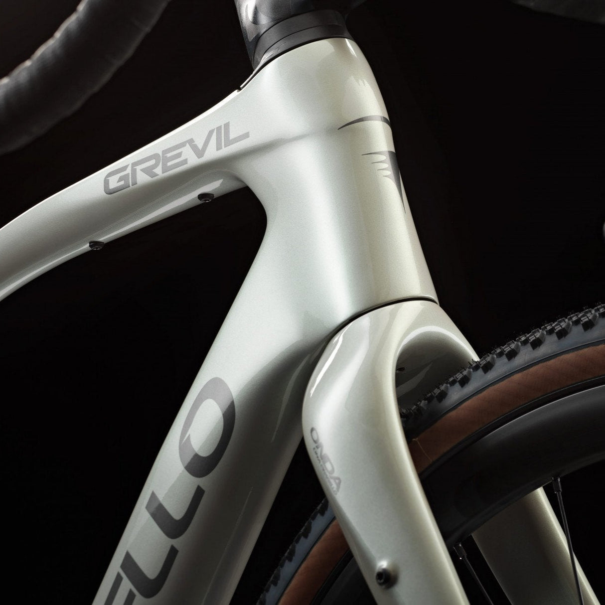 Pinarello Grevil F1 GRX610 Fulcrum Soniq - Grigio Pinarello