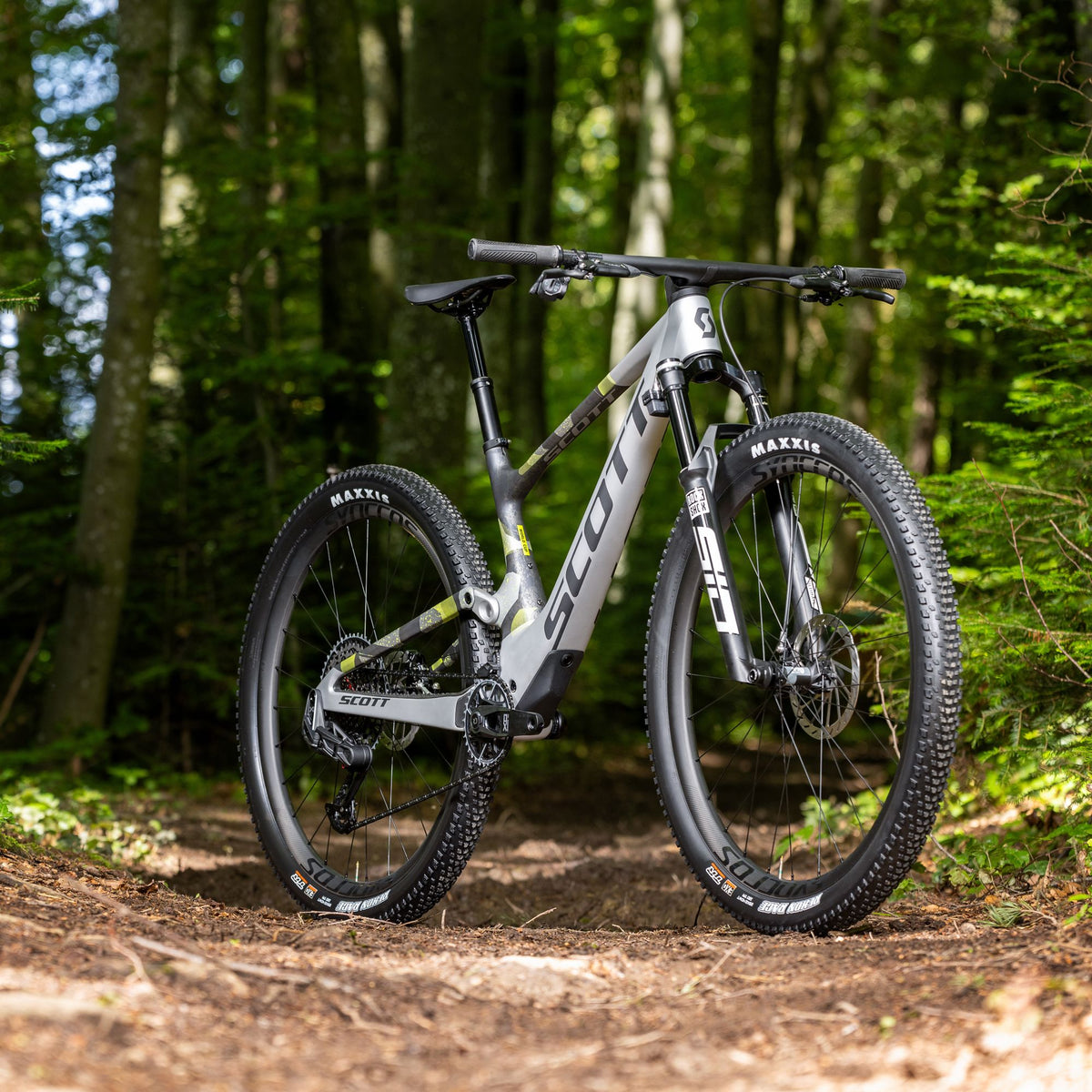 SCOTT Spark RC World Cup Flight Attendant Grey