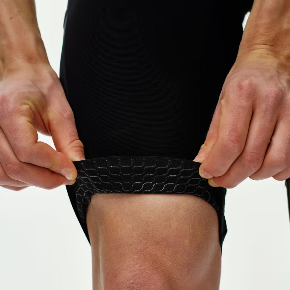 Pas Normal Studios Escapism Cargo bib shorts - Black