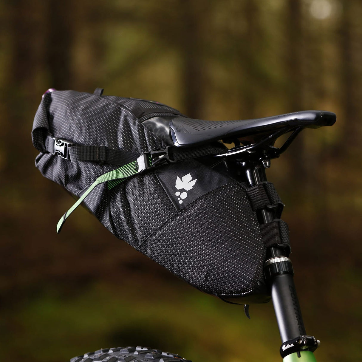 Borsello sottosella Miss Grape Cluster 13 - Nero - F