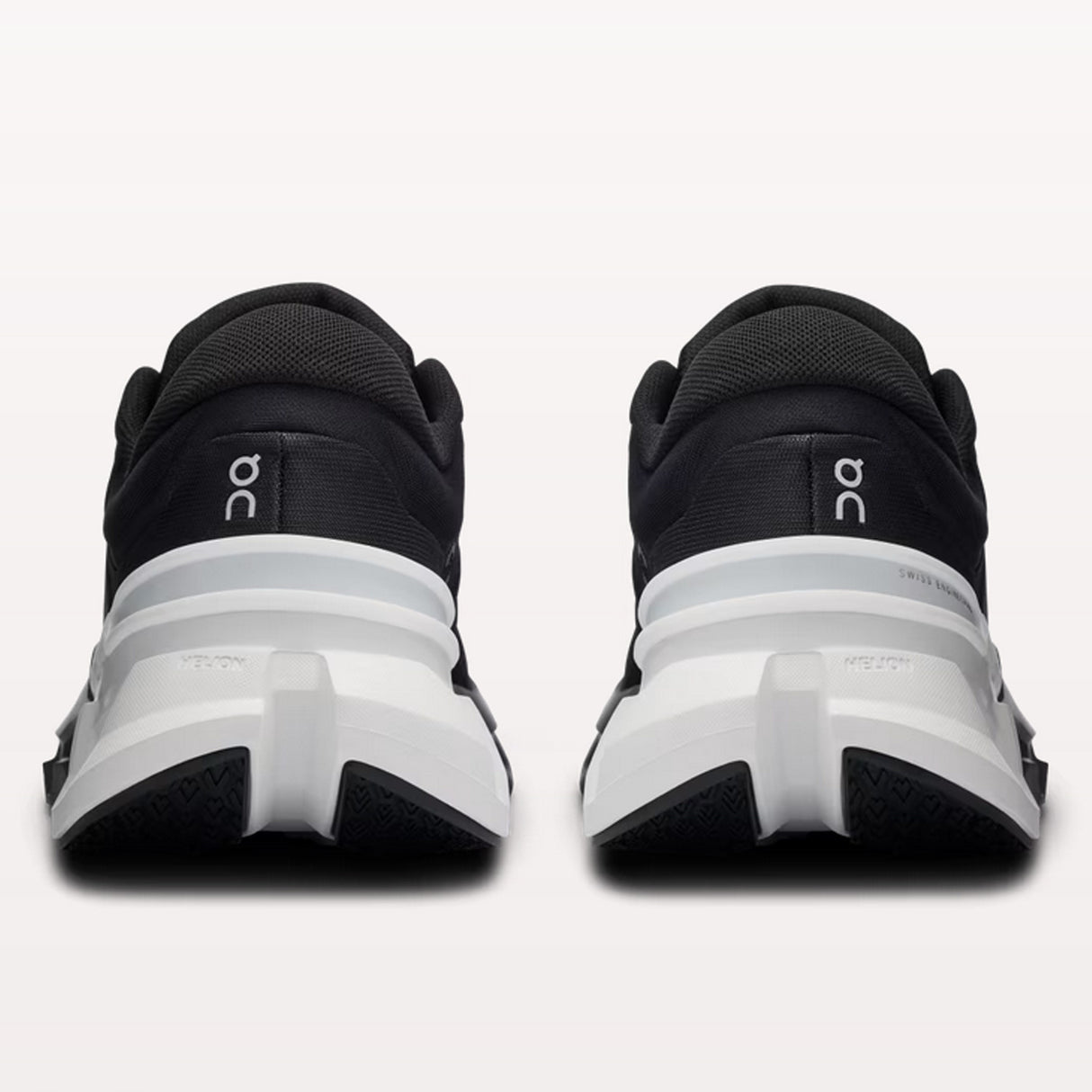 Scarpe On Cloudflyer 5 - Nero bianco - E