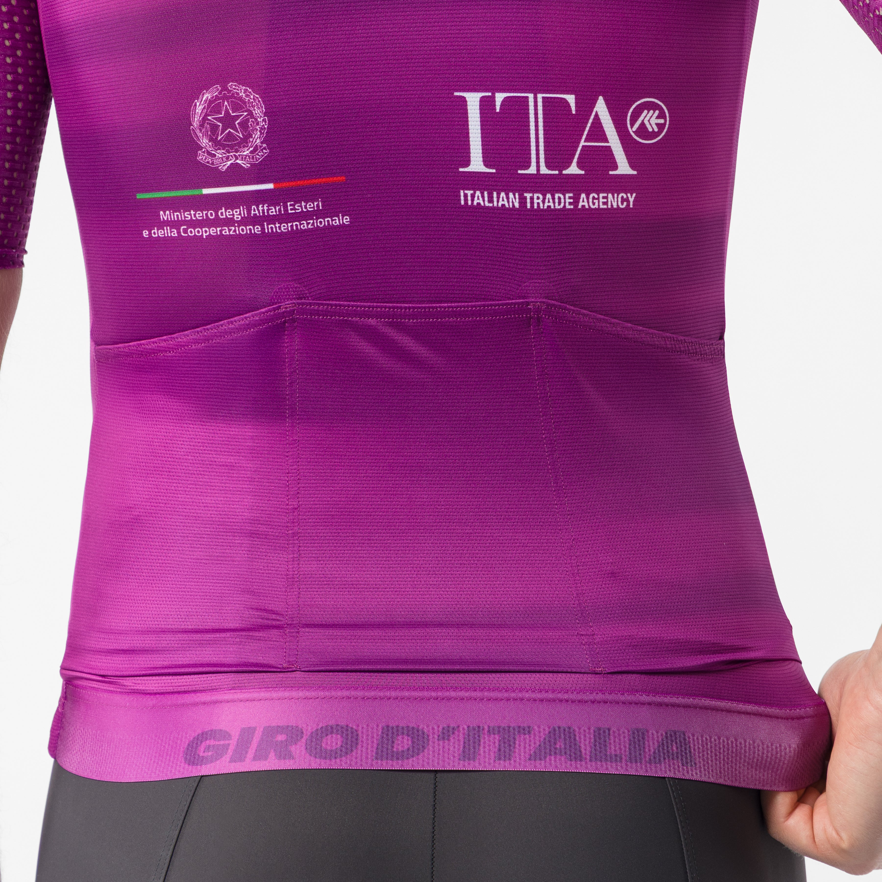 Giro d'Italia 2026 Race 8S Ciclamino jersey