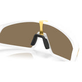 Occhiali Oakley RSLV - Matte White Prizm 24k - L