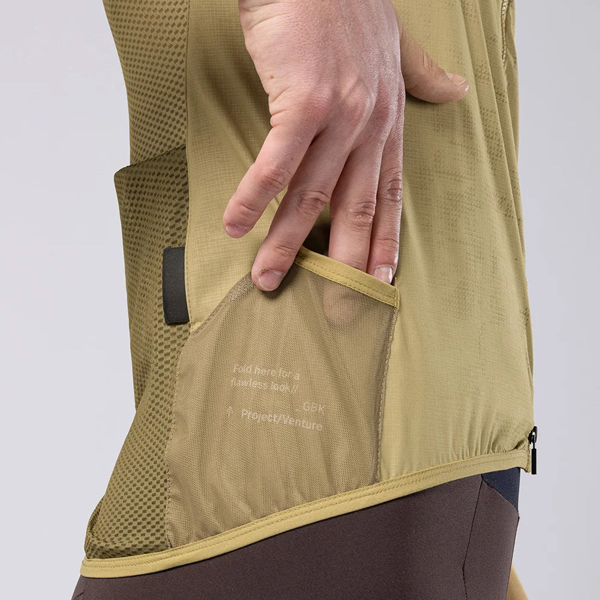 Chaleco Gobik Plus 2.0 Keemun - Beige