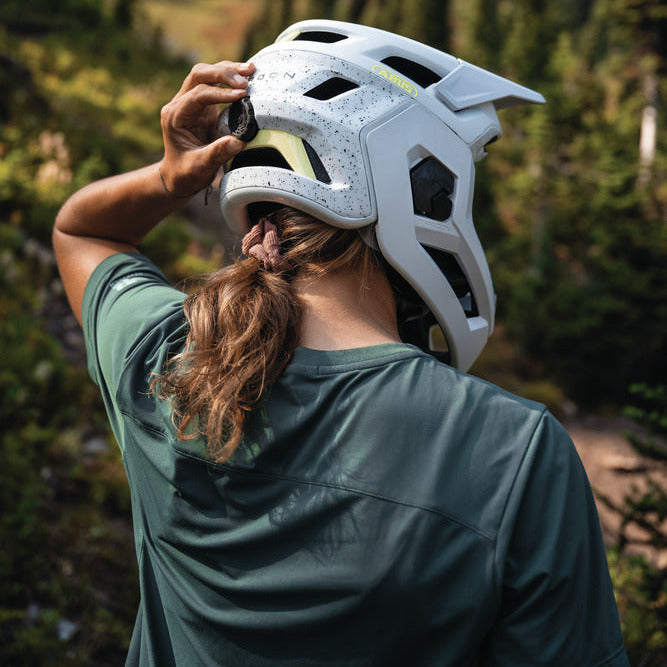 Casco Abus Targon - Blanco