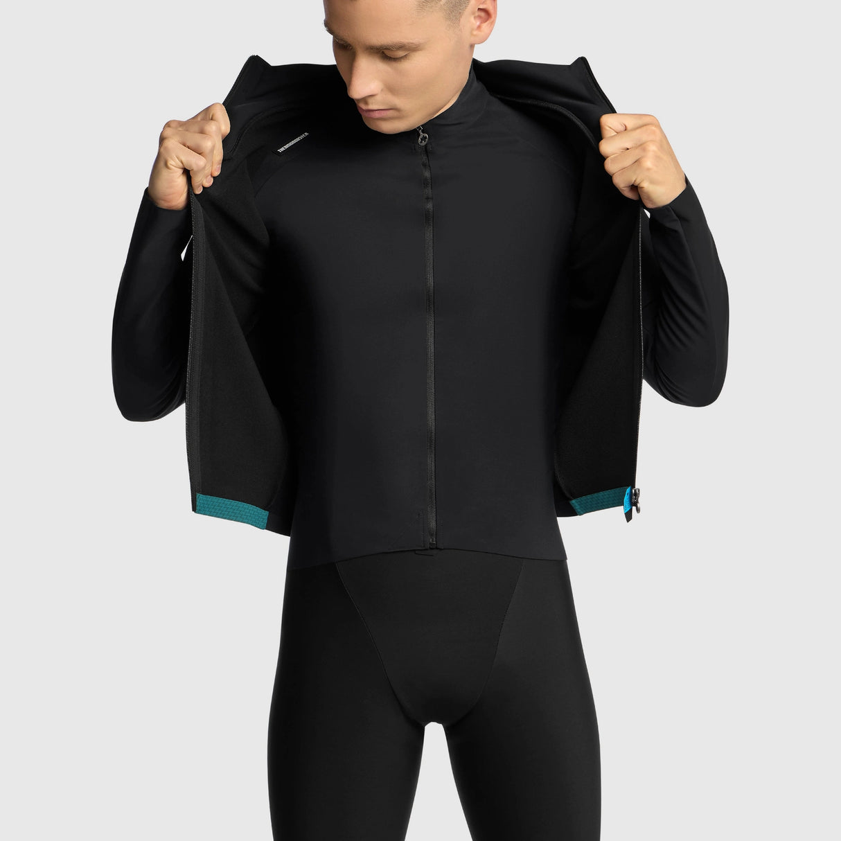Assos Endurance ThermoBooster  long sleeve base layer - Black