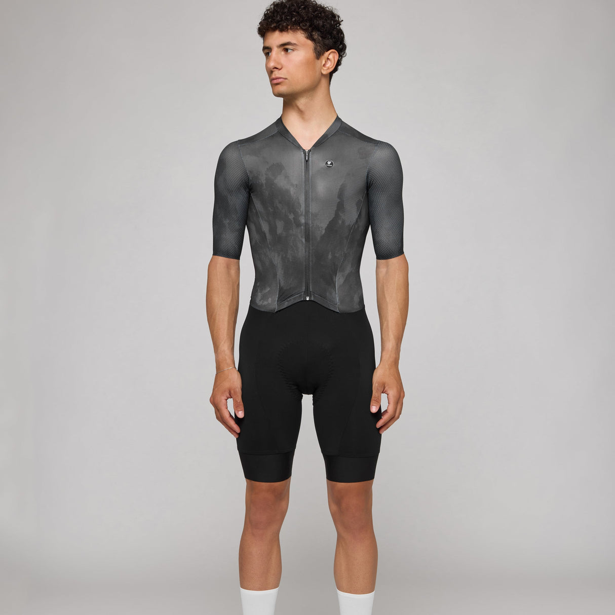 Pissei Magistrale UAE Body - Black