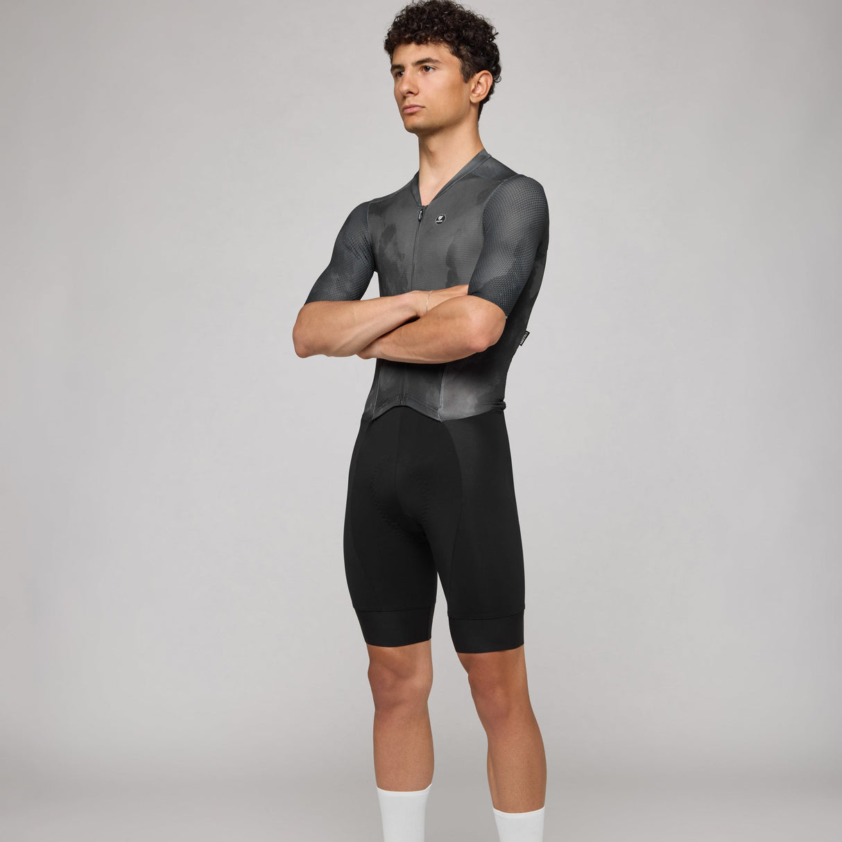 Pissei Magistrale UAE Body - Black