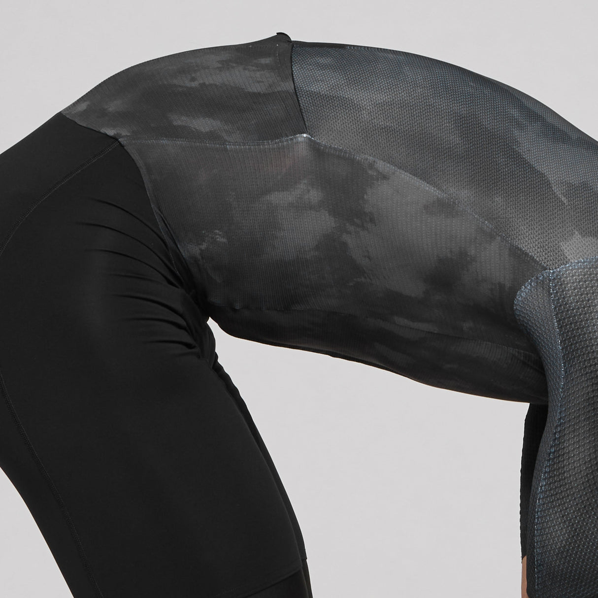 Pissei Magistrale UAE Body - Black