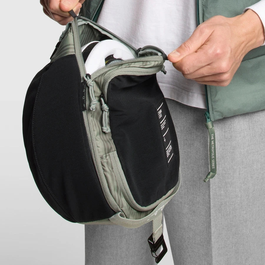 Assos x D_b_ Roamer 3 Piece Travel System