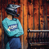 Casco Abus Airdrop Mips - Nero oro Abus