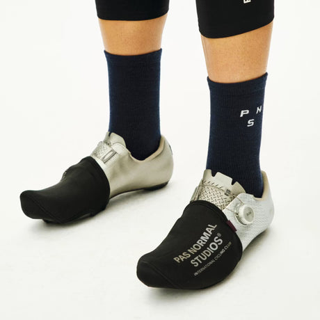 Copripunta Pas Normal Studios Logo - Nero Pas Normal Studios