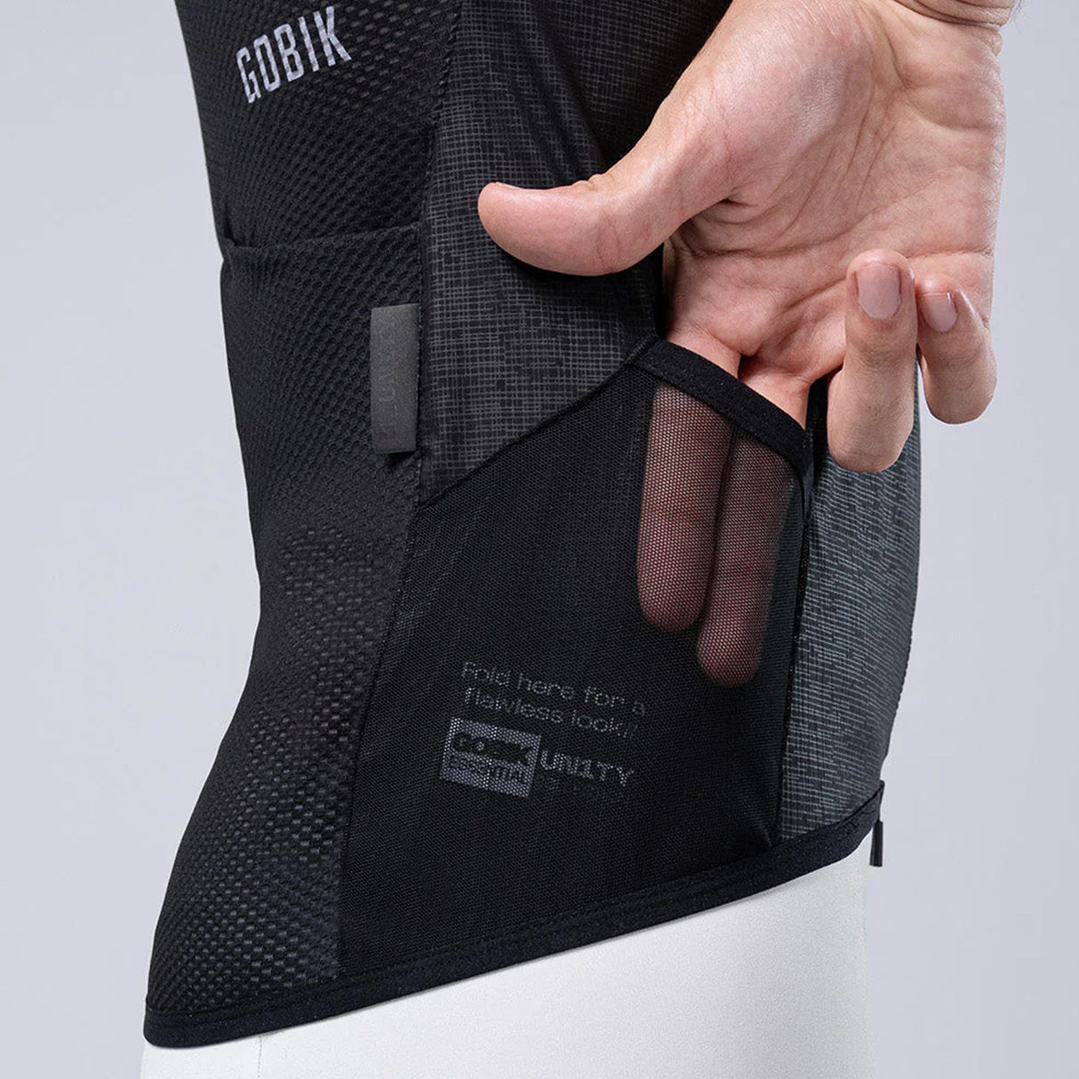 Gobik Plus 2.0 Blackcurrant vest - Black