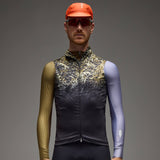 Gilet Q36.5 Gregarius Hybrid Alpi Camo - Nero Q36.5