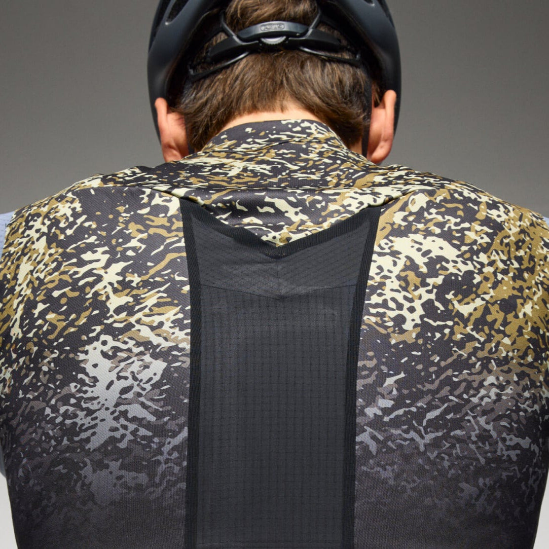 Gilet Q36.5 Gregarius Hybrid Alpi Camo - Nero Q36.5