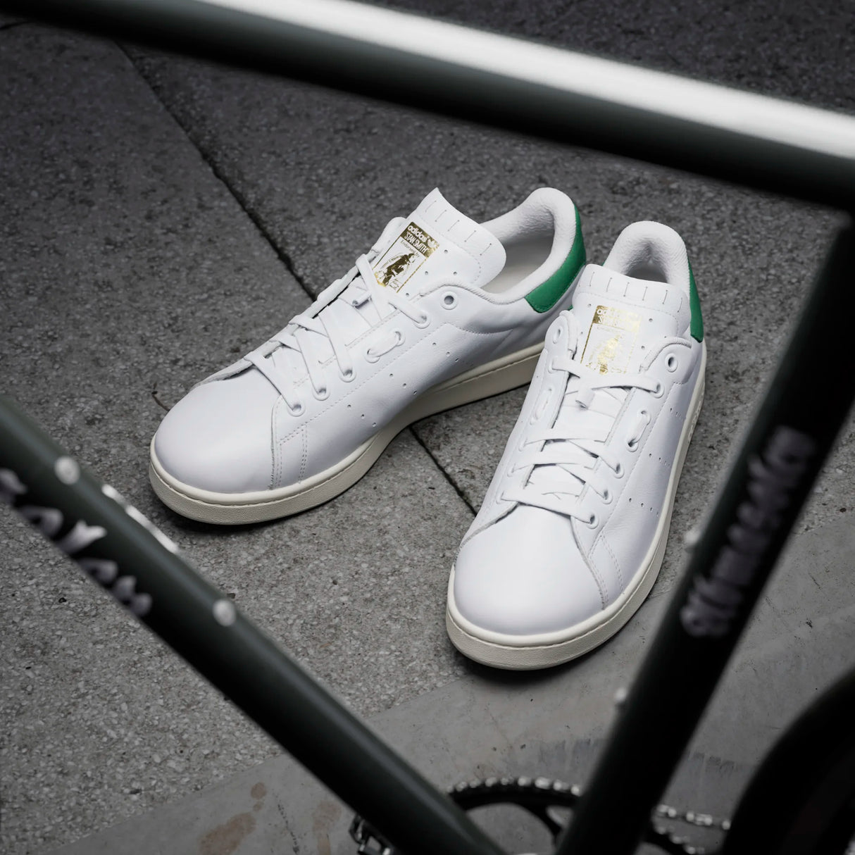 Scarpe Adidas Velostan Smith - Bianco - G