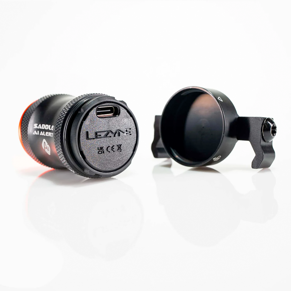 Luce posteriore Lezyne Saddle Ai Alert 250 Lezyne