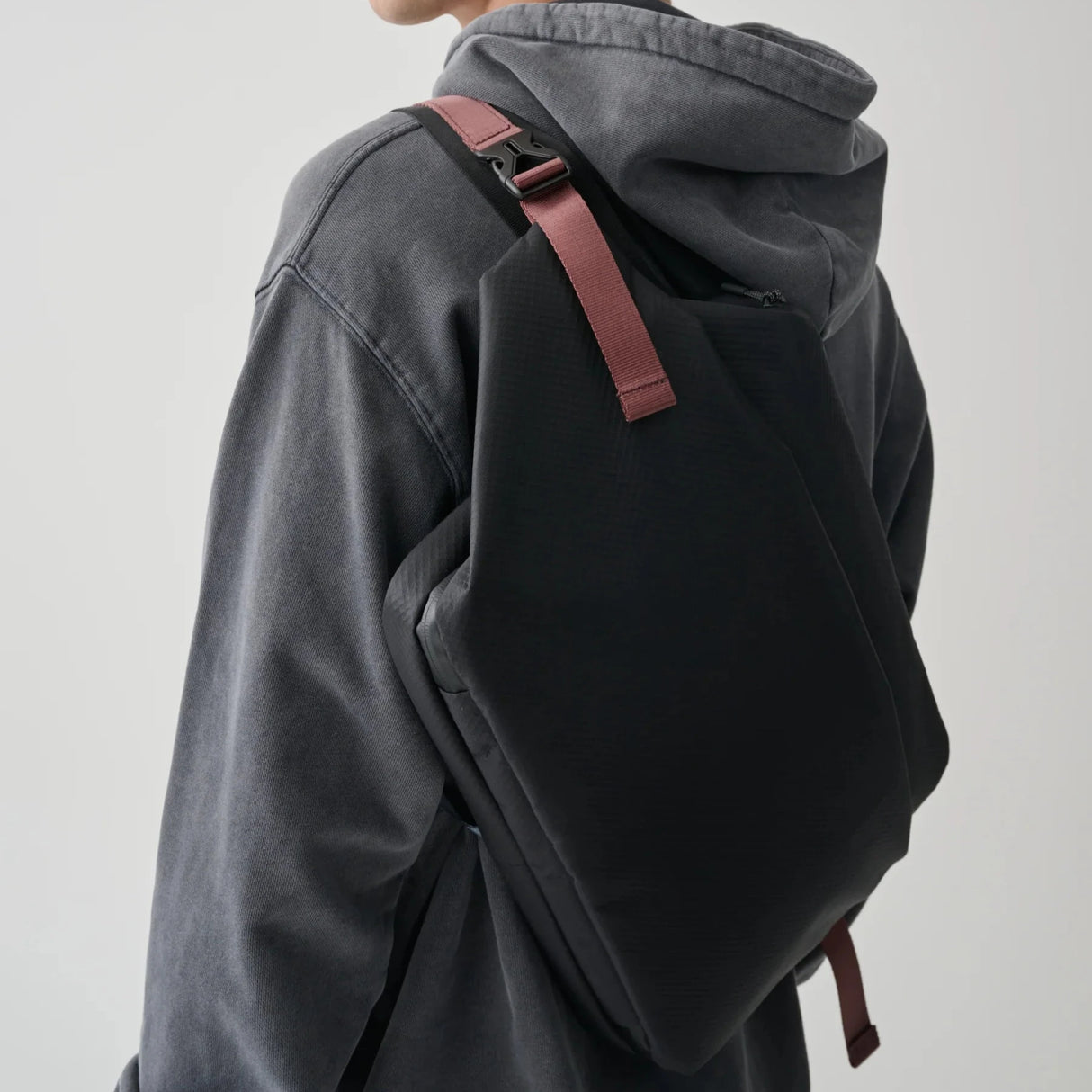 Borsa Maap x côte&ciel Isarau Messenger - Nero - L