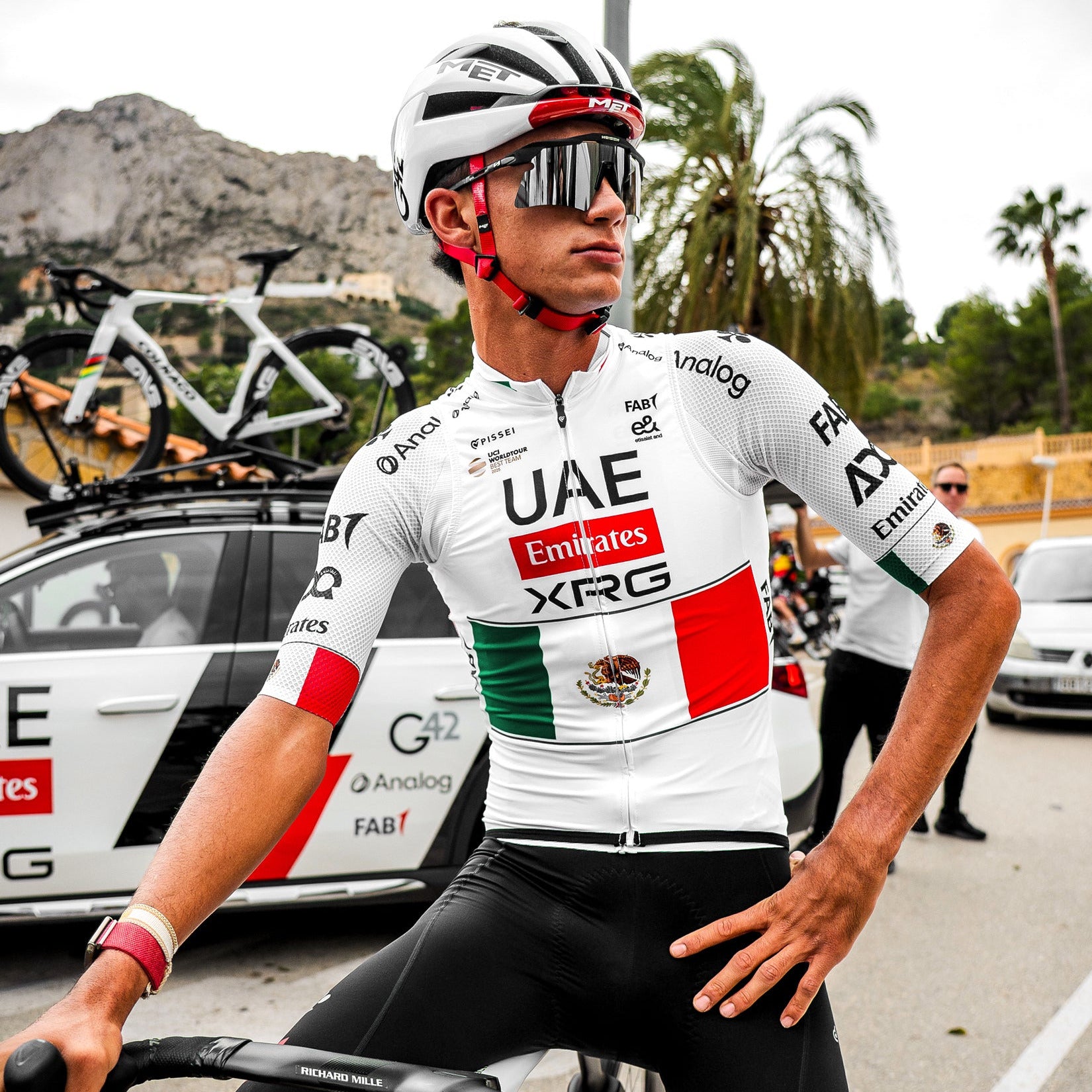 Maillot Pissei UAE Team Emirates - XRG 2026 - Champion du Mexique