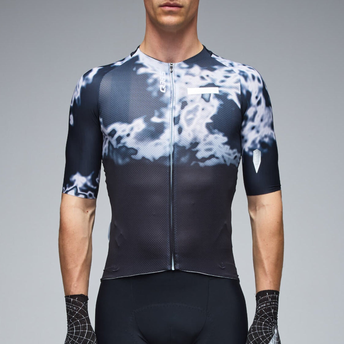 Q36.5 Gregarius Clima Weathermap jersey - Black