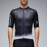 Q36.5 Gregarius Pro Collar Fade trikot - Schwarz