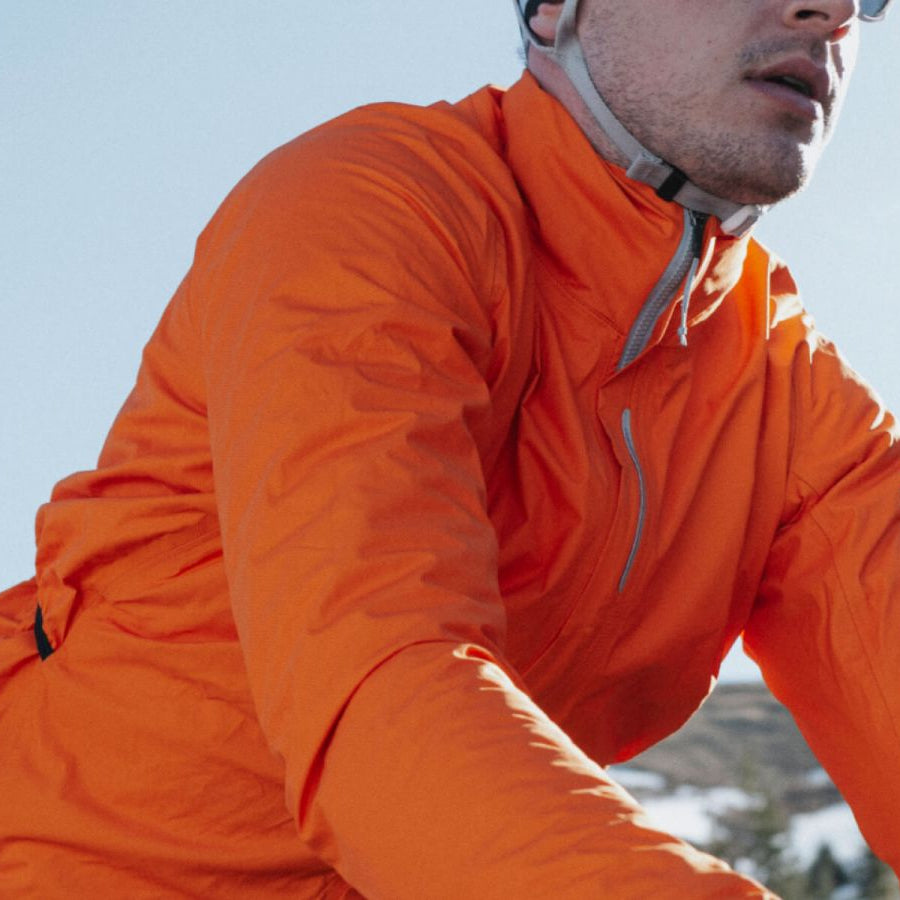 Mantelina Q36.5 Rain Shell Protection - Naranja