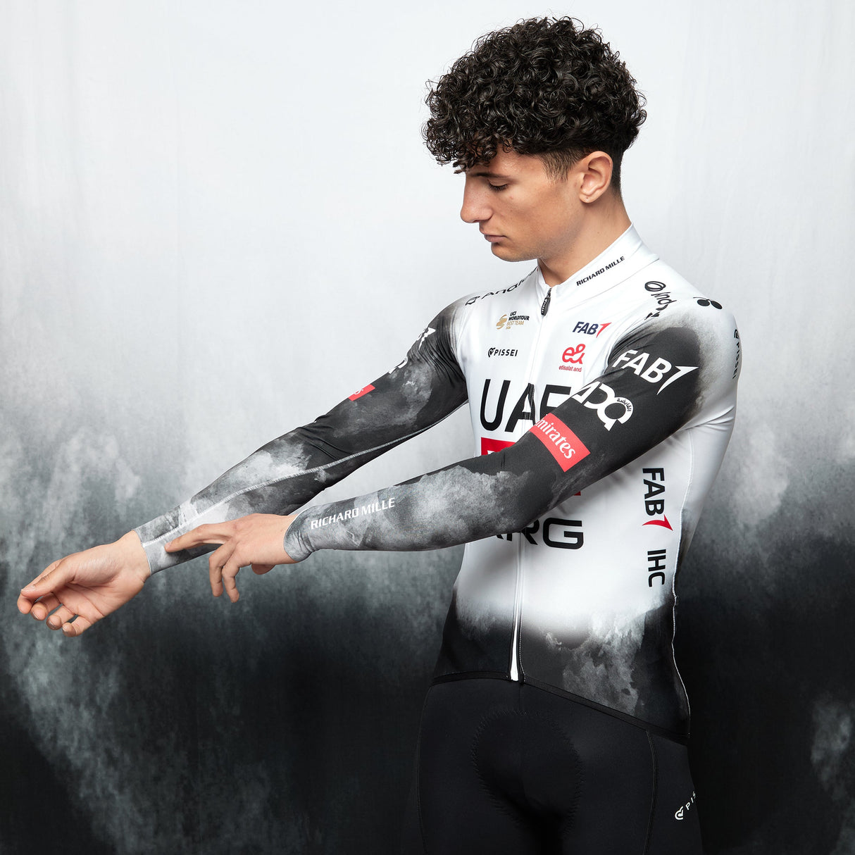 Maglia maniche lunghe Pissei UAE Team Emirates 2025 Primapelle - Q