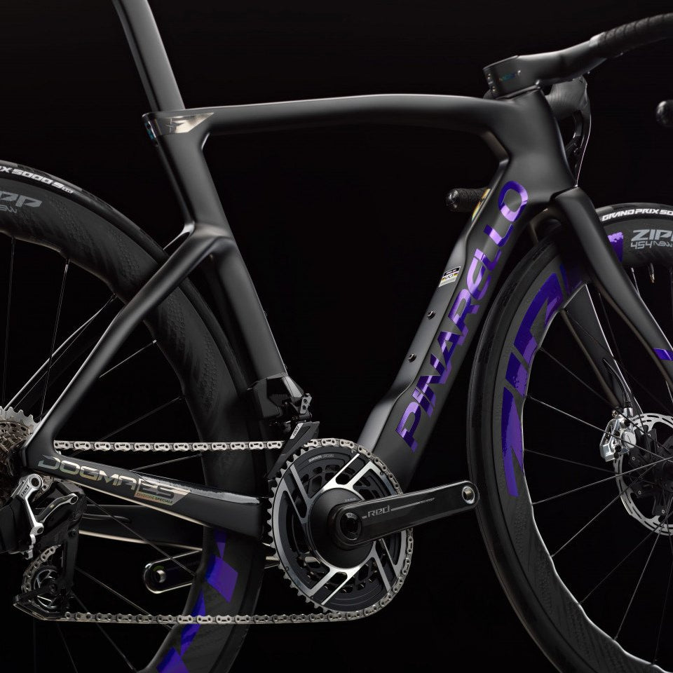 Pinarello Dogma F Disk Red AXS PM Zipp 454 NSW - Édition spéciale TISSOT