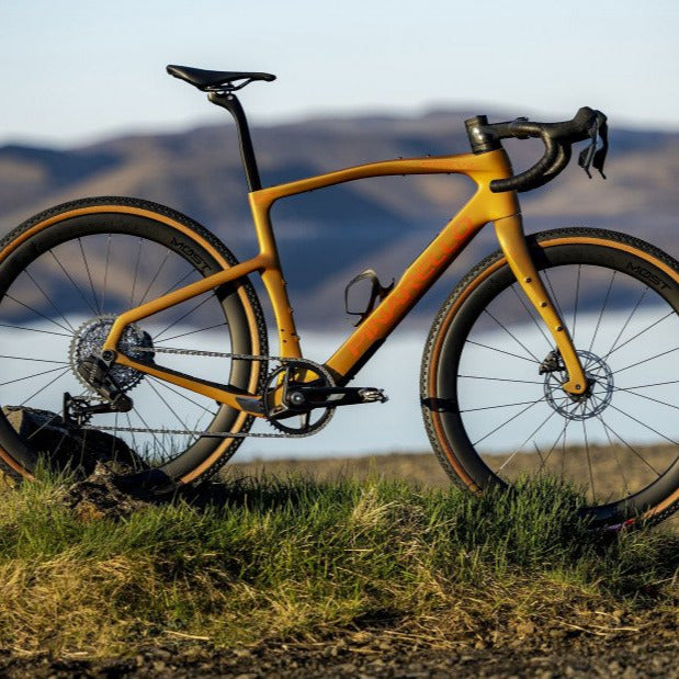 pinarello gravel bike 2019 Pinarello Grevil F5 Rival AXS XPLR - Brown