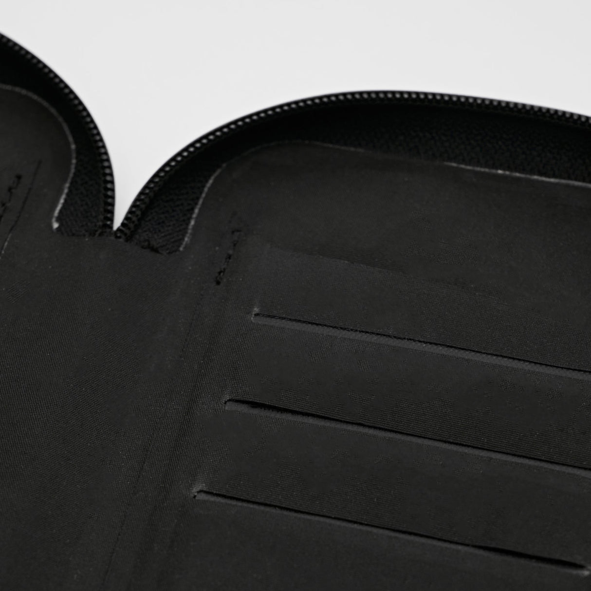 Portacellulare Maap Shield Waterproof Large - Nero Rapha