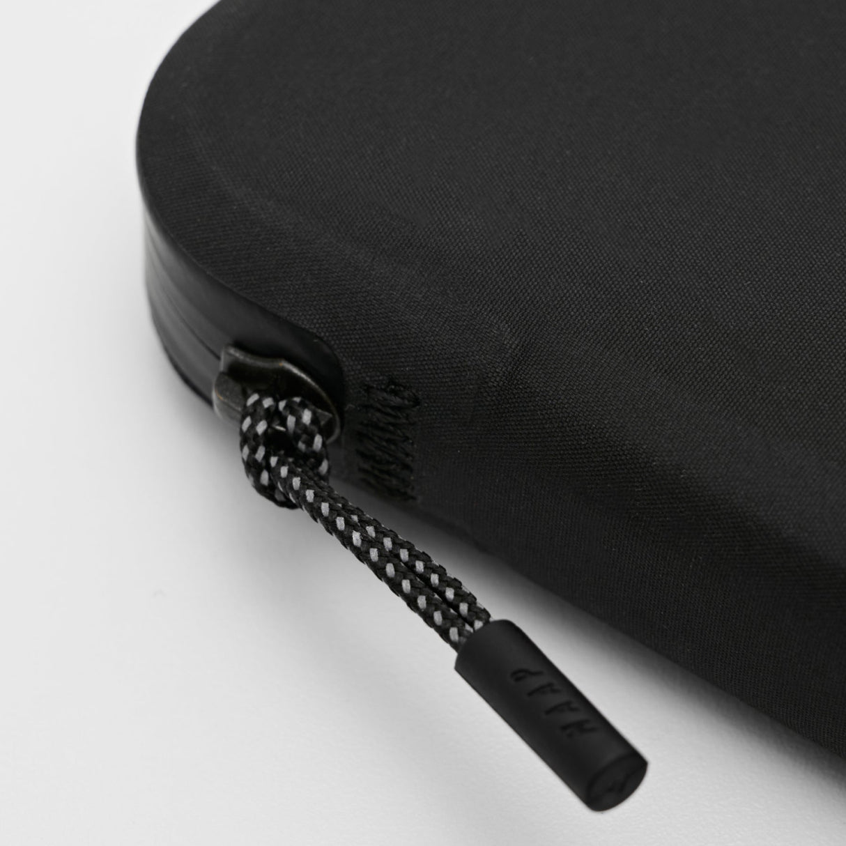 Portacellulare Maap Shield Waterproof Small - Nero Rapha